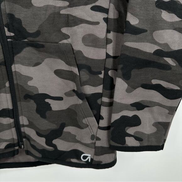 Gap Fit Kids Camouflage Full Zip Hoodie Size M - Picture 4 of 6
